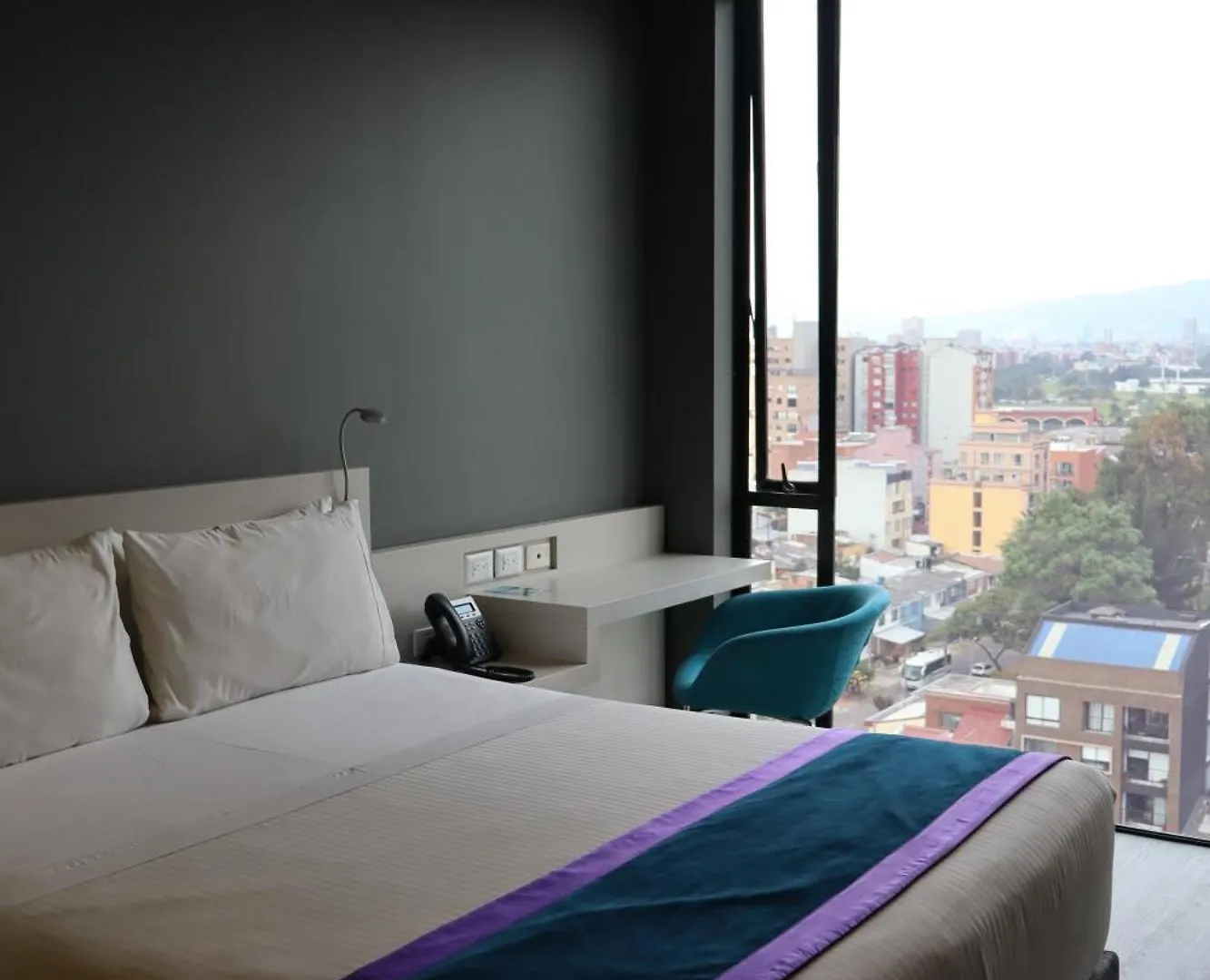 ****  Hotel Black Tower Premium Bogota Colombia
