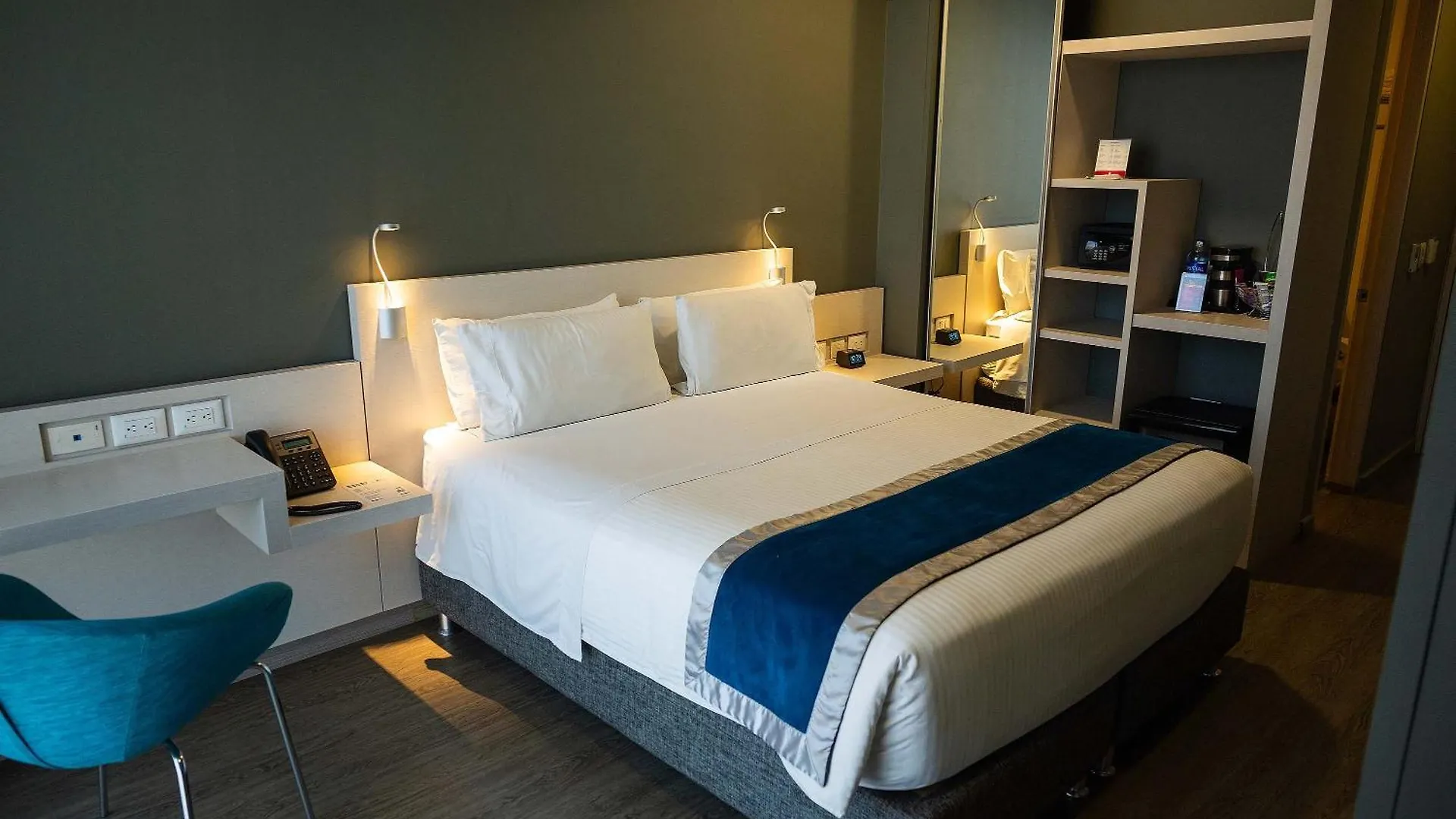 Hotel Black Tower Premium Bogota 4*,  Colombia