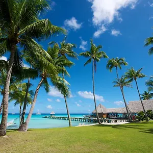 Resort Kia Ora &